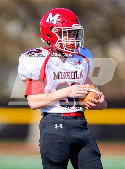 Thumbnail 1 in Mineola @ Valley Stream South photogallery.