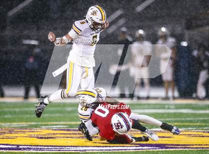 Thumbnail 2 in St. Ignatius College Preparatory vs. Saint Francis (CIFCCS Open Final) photogallery.