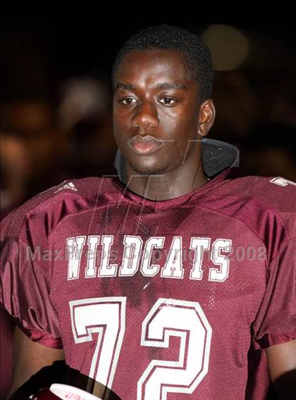 Thumbnail 3 in Clear Creek vs. Hightower (Texas 5A D1 Bi-District Playoff) photogallery.