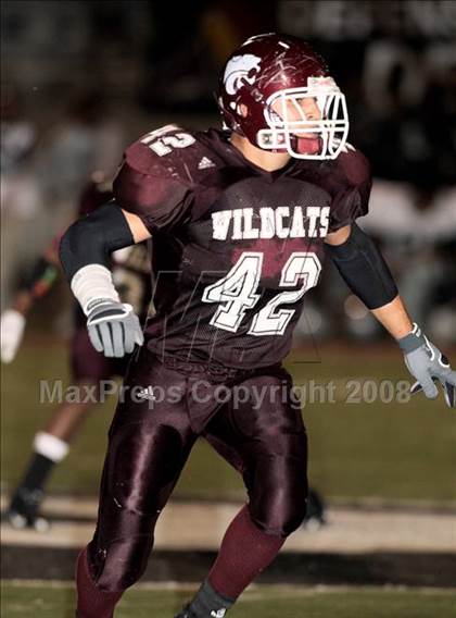 Thumbnail 2 in Clear Creek vs. Hightower (Texas 5A D1 Bi-District Playoff) photogallery.