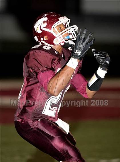 Thumbnail 3 in Clear Creek vs. Hightower (Texas 5A D1 Bi-District Playoff) photogallery.