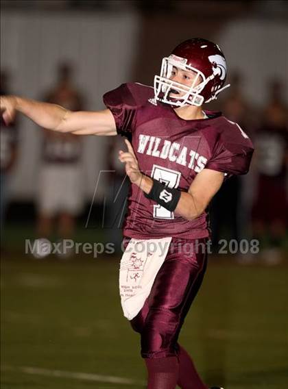 Thumbnail 2 in Clear Creek vs. Hightower (Texas 5A D1 Bi-District Playoff) photogallery.