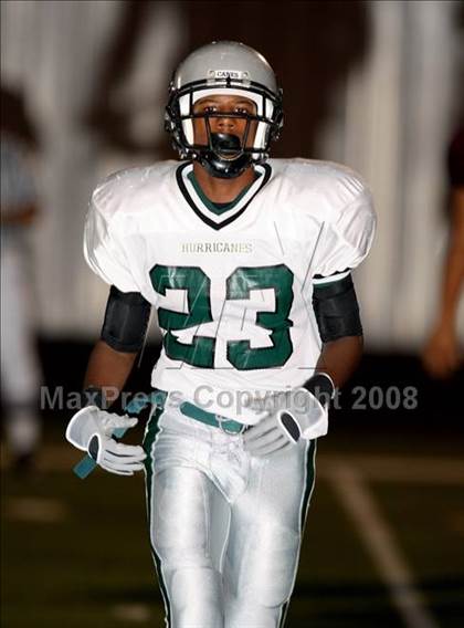 Thumbnail 3 in Clear Creek vs. Hightower (Texas 5A D1 Bi-District Playoff) photogallery.