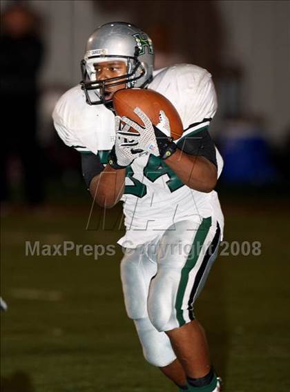 Thumbnail 2 in Clear Creek vs. Hightower (Texas 5A D1 Bi-District Playoff) photogallery.