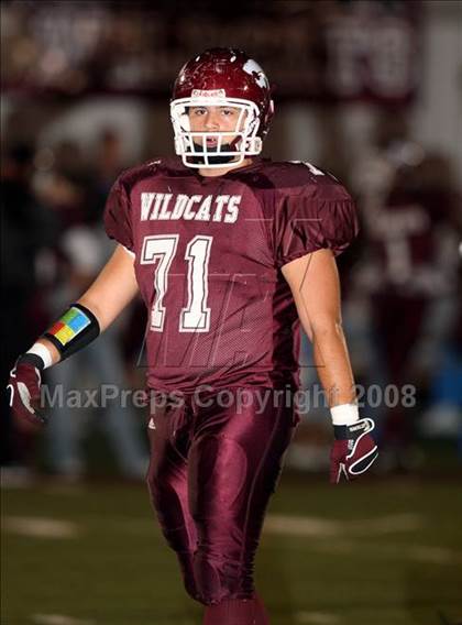 Thumbnail 2 in Clear Creek vs. Hightower (Texas 5A D1 Bi-District Playoff) photogallery.