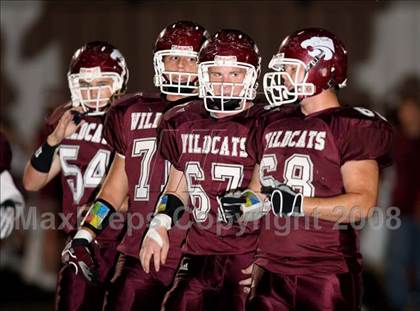 Thumbnail 3 in Clear Creek vs. Hightower (Texas 5A D1 Bi-District Playoff) photogallery.