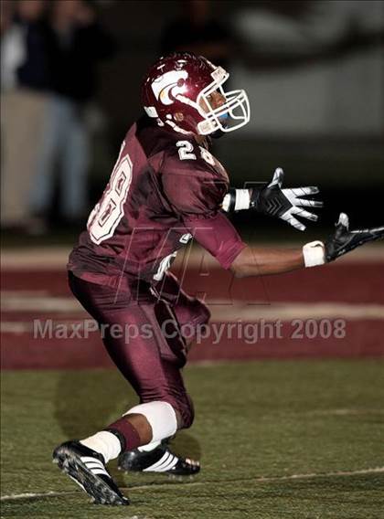 Thumbnail 3 in Clear Creek vs. Hightower (Texas 5A D1 Bi-District Playoff) photogallery.