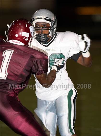 Thumbnail 2 in Clear Creek vs. Hightower (Texas 5A D1 Bi-District Playoff) photogallery.