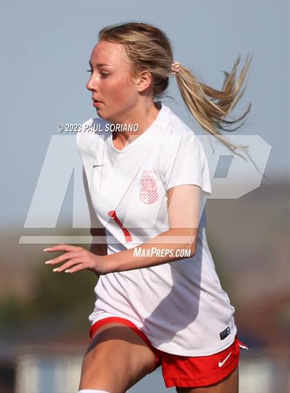 Thumbnail 2 in Regis Jesuit @ Mountain Vista photogallery.