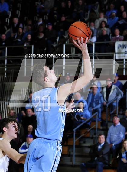 Thumbnail 2 in Pinckneyville vs Benton (Benton Invitational Tournament) photogallery.