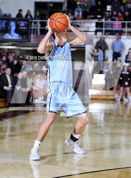 Thumbnail 1 in Pinckneyville vs Benton (Benton Invitational Tournament) photogallery.