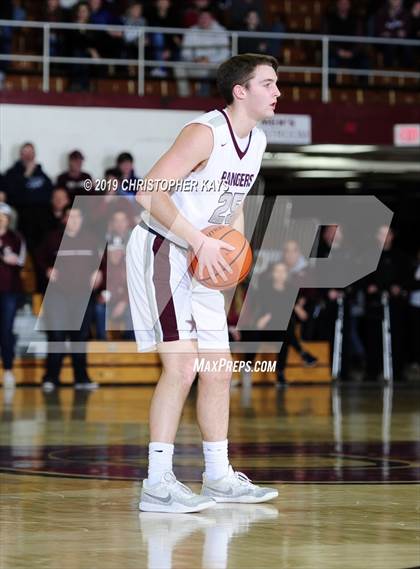 Thumbnail 2 in Pinckneyville vs Benton (Benton Invitational Tournament) photogallery.