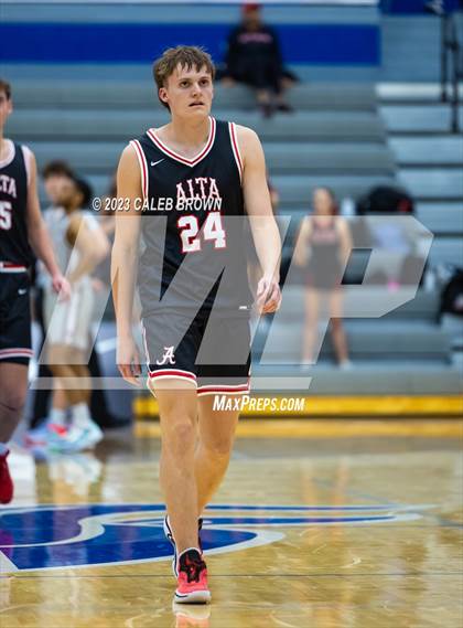 Thumbnail 2 in Alta vs. Sunrise Christian Academy (5 for the Fight Hoopfest) photogallery.