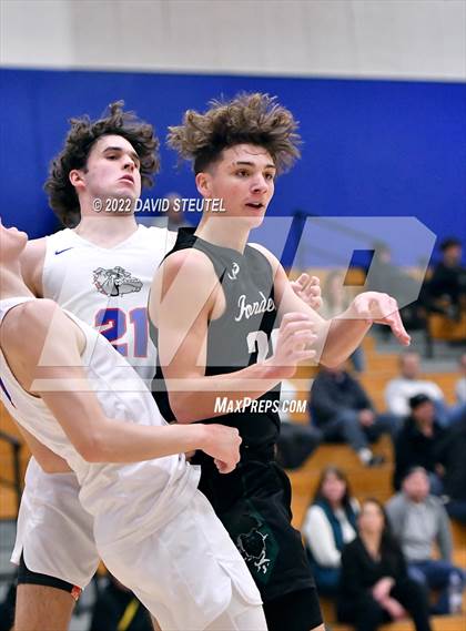 Thumbnail 3 in Ponderosa vs. Folsom (Stan Harms Classic) photogallery.