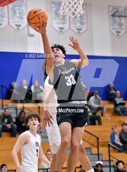 Thumbnail 3 in Ponderosa vs. Folsom (Stan Harms Classic) photogallery.