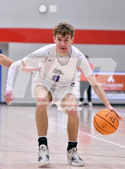 Thumbnail 2 in Ponderosa vs. Folsom (Stan Harms Classic) photogallery.