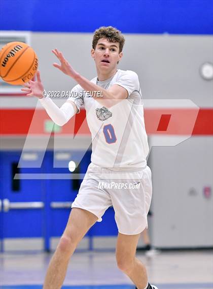 Thumbnail 1 in Ponderosa vs. Folsom (Stan Harms Classic) photogallery.