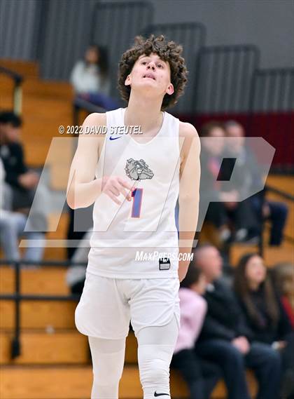 Thumbnail 2 in Ponderosa vs. Folsom (Stan Harms Classic) photogallery.