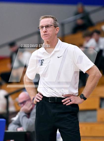 Thumbnail 3 in Ponderosa vs. Folsom (Stan Harms Classic) photogallery.