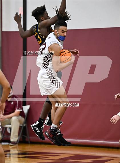 Thumbnail 3 in Loudoun County vs. Handley photogallery.