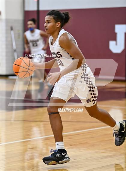 Thumbnail 2 in Loudoun County vs. Handley photogallery.