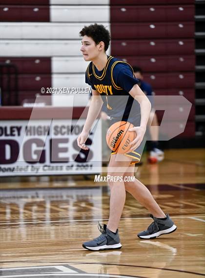 Thumbnail 2 in Loudoun County vs. Handley photogallery.