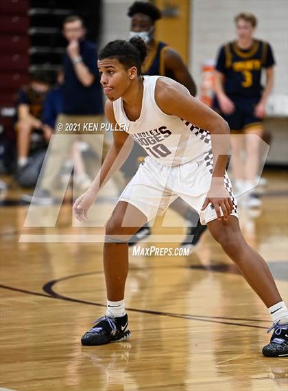 Thumbnail 3 in Loudoun County vs. Handley photogallery.