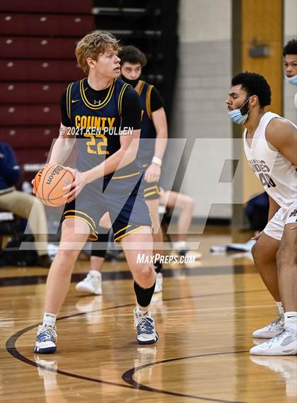 Thumbnail 2 in Loudoun County vs. Handley photogallery.