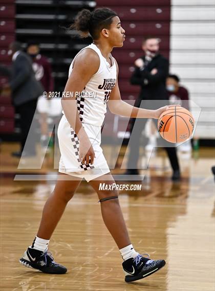 Thumbnail 3 in Loudoun County vs. Handley photogallery.