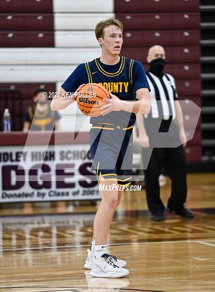 Thumbnail 2 in Loudoun County vs. Handley photogallery.