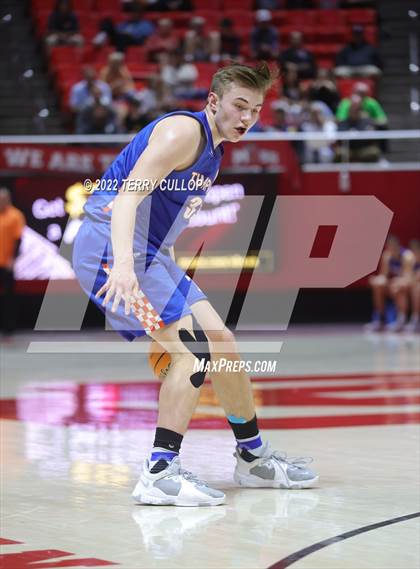 Thumbnail 2 in Timpview vs. Murray (UHSAA 5A Quarterfinal) photogallery.