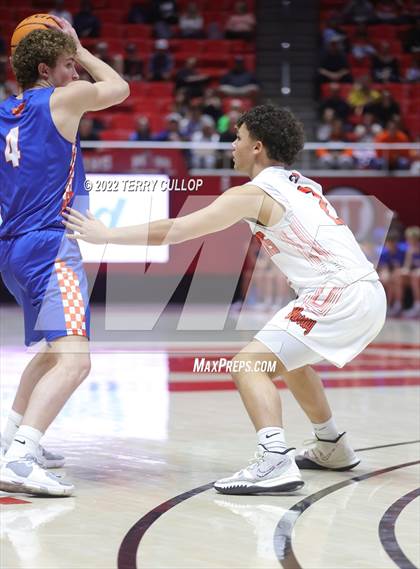Thumbnail 1 in Timpview vs. Murray (UHSAA 5A Quarterfinal) photogallery.