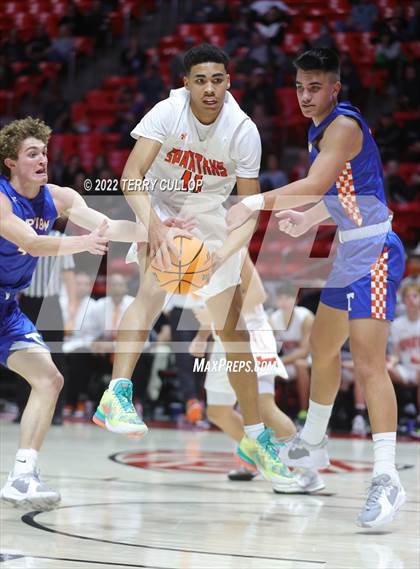 Thumbnail 1 in Timpview vs. Murray (UHSAA 5A Quarterfinal) photogallery.