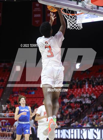 Thumbnail 3 in Timpview vs. Murray (UHSAA 5A Quarterfinal) photogallery.