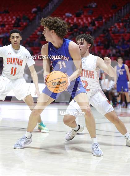 Thumbnail 2 in Timpview vs. Murray (UHSAA 5A Quarterfinal) photogallery.