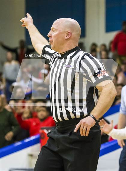Thumbnail 2 in Newport Central Catholic vs Newport (All A Classic) photogallery.