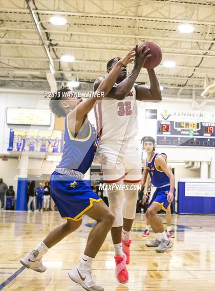 Thumbnail 3 in Newport Central Catholic vs Newport (All A Classic) photogallery.