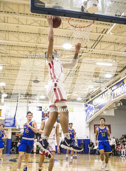 Thumbnail 1 in Newport Central Catholic vs Newport (All A Classic) photogallery.