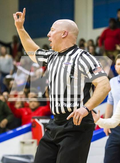 Thumbnail 1 in Newport Central Catholic vs Newport (All A Classic) photogallery.