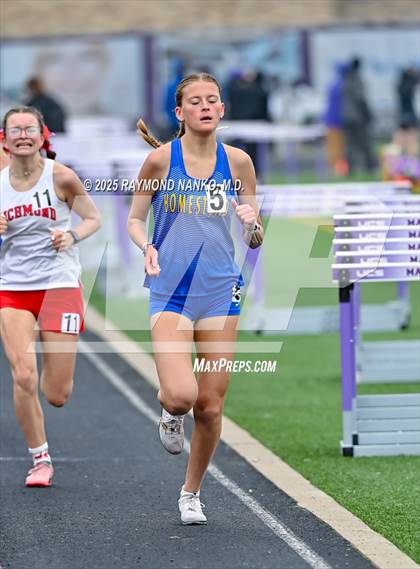 Thumbnail 1 in Marion Relays (1600 Meter)  photogallery.
