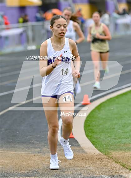 Thumbnail 1 in Marion Relays (1600 Meter)  photogallery.