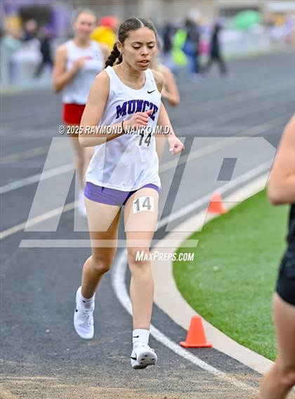 Thumbnail 1 in Marion Relays (1600 Meter)  photogallery.