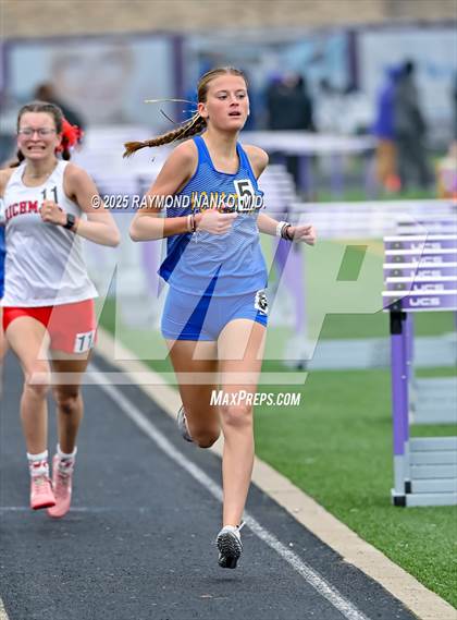 Thumbnail 2 in Marion Relays (1600 Meter)  photogallery.