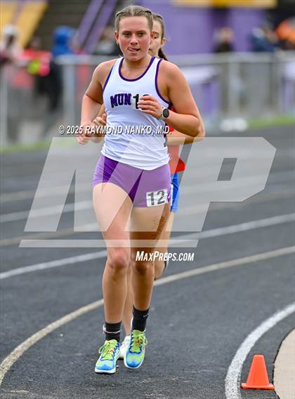 Thumbnail 1 in Marion Relays (1600 Meter)  photogallery.