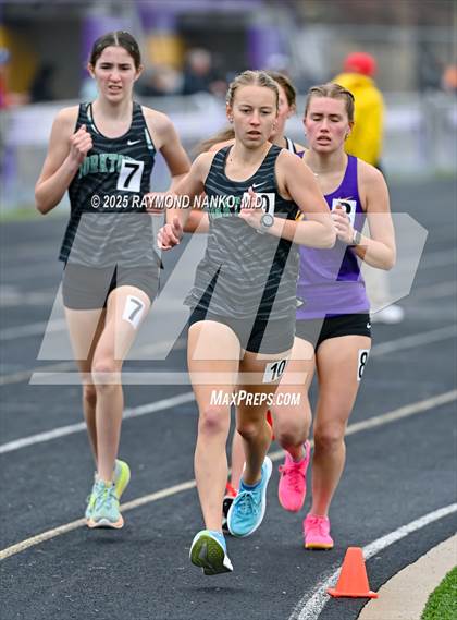 Thumbnail 1 in Marion Relays (1600 Meter)  photogallery.