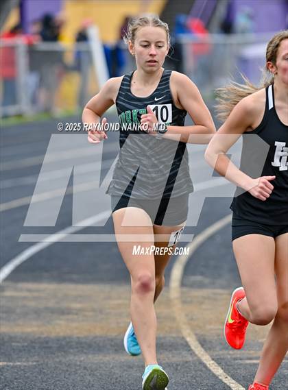 Thumbnail 1 in Marion Relays (1600 Meter)  photogallery.