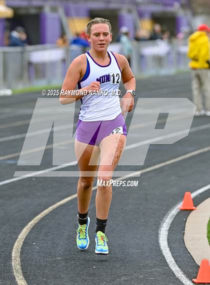 Thumbnail 1 in Marion Relays (1600 Meter)  photogallery.