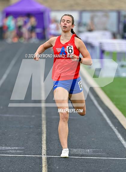 Thumbnail 1 in Marion Relays (1600 Meter)  photogallery.