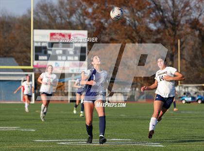 Thumbnail 3 in Schuylkill Haven vs. Muncy (PIAA Class A Quarterfinal) photogallery.