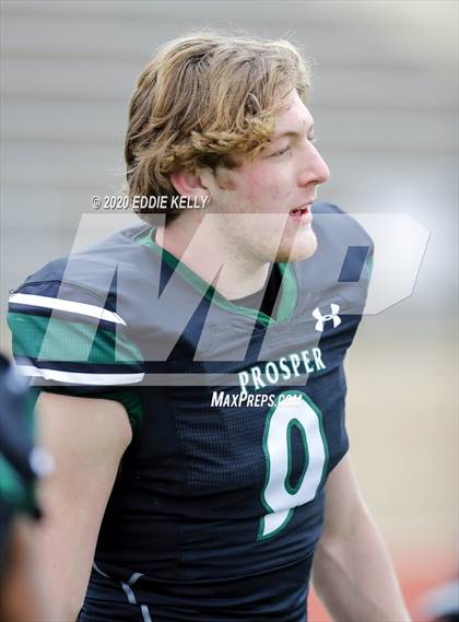 Thumbnail 2 in Prosper vs. Bowie (UIL 6A Area Playoff) photogallery.